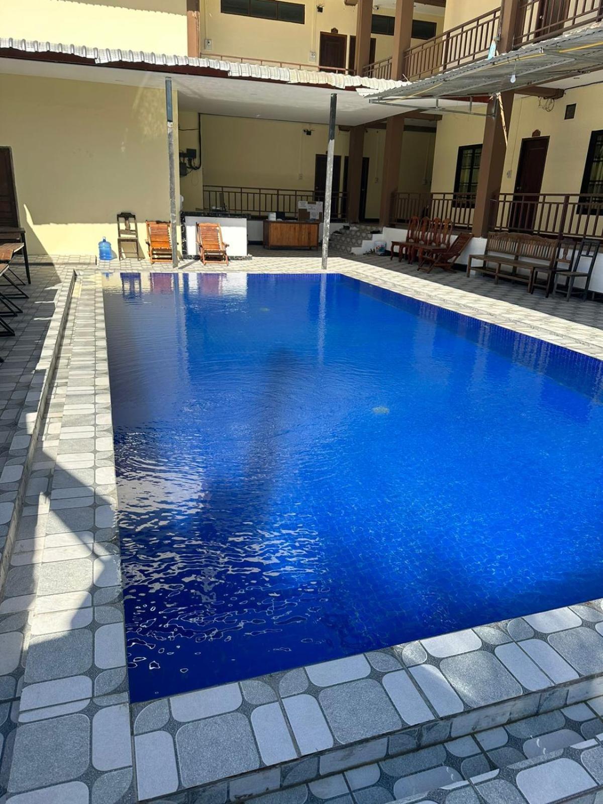 Alisona Hostel 万荣 外观 照片