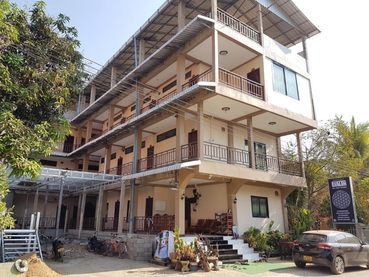 Alisona Hostel 万荣 外观 照片